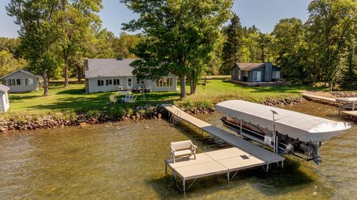 4055 Forseman Point Dr Nw, Hackensack, MN, 56452-2331 | Card Image