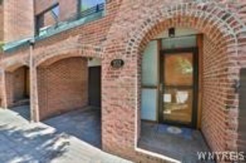 252 Rivermist Dr, Buffalo, NY, 14202-4310 | Card Image