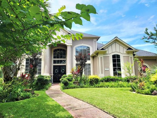 9 Camden Ct, Sugar Land, TX, 77479-4136 | Card Image