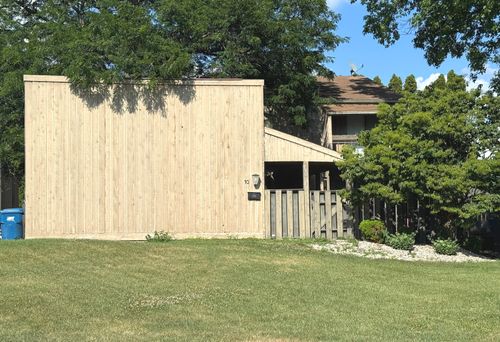 10 Exeter Turn, Bourbonnais, IL, 60914-1612 | Card Image