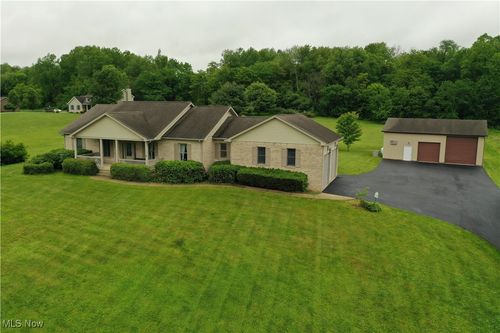 4603 Millrock Rd, New Waterford, OH, 44445-9627 | Card Image