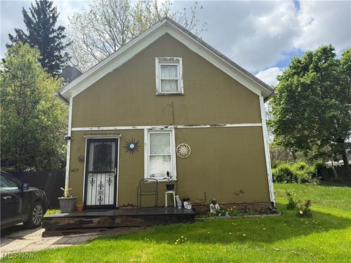 4429 Hyde Ave, Cleveland, OH, 44109-1039 | Card Image