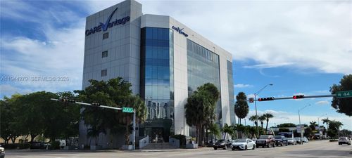 ste-308-4445 W 16th Ave, HIALEAH, FL, 33012-7139 | Card Image