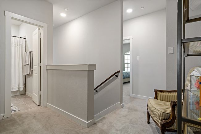 Corridor with light colored carpet | Image 15