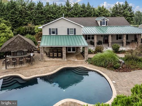 756 Ewing Rd, COCHRANVILLE, PA, 19330-9335 | Card Image