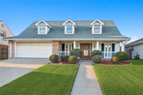 214 Blackfin Cv, Slidell, LA, 70458-9114 | Card Image