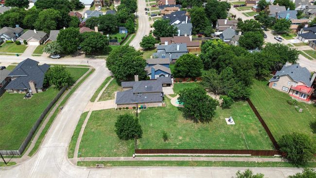 Aerial view of property and surrounding area featuring nearby suburban area | Image 25