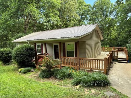 222 Mill Ridge Rd, North Wilkesboro, NC, 28659-9746 | Card Image