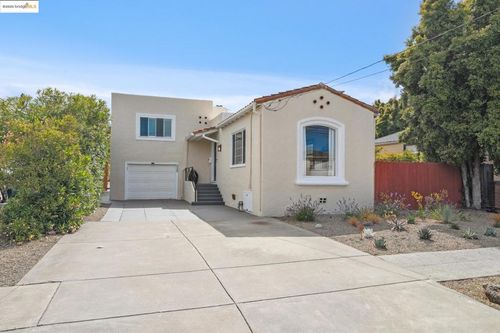 550 Mclaughlin St, Richmond, CA, 94805-1947 | Card Image