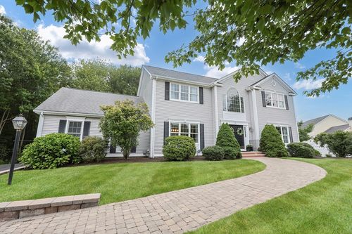 58 Lorden Dr, North Attleboro, MA, 02760-6717 | Card Image