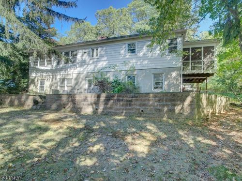 15 Caruso Rd, ROCKAWAY, NJ, 07866-2408 | Card Image