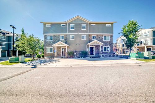 702 Evanston Manor Manor Nw, Calgary, AB, T3P0R9 | Card Image