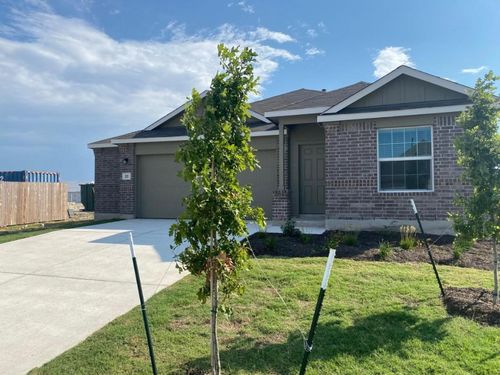 211 Blue Springs Pass, Kyle, TX, 78640-2725 | Card Image