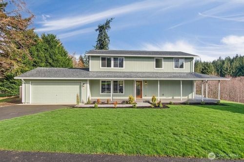 7 Sun Crest Ln, Cathlamet, WA, 98612-4202 | Card Image