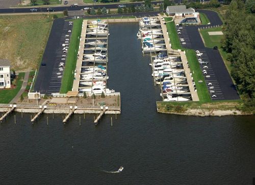 46-910 W Savidge Street, Spring Lake, MI, 49456 | Card Image