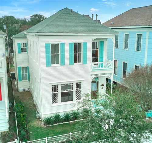 1323 Ball, Galveston, TX, 77550-5060 | Card Image
