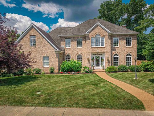 4529 Bridgestone Blvd, Newburgh, IN, 47630-8736 | Card Image
