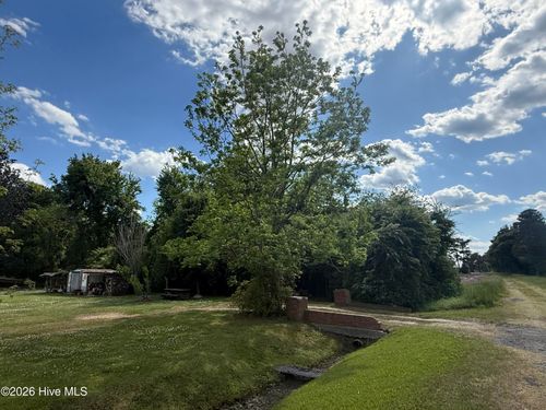 3 W Hayes St, Burgaw, NC, 28425 | Card Image