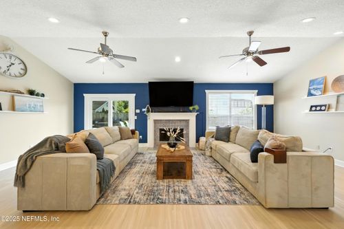 10 Quail Ln, JACKSONVILLE BEACH, FL, 32250-2639 | Card Image