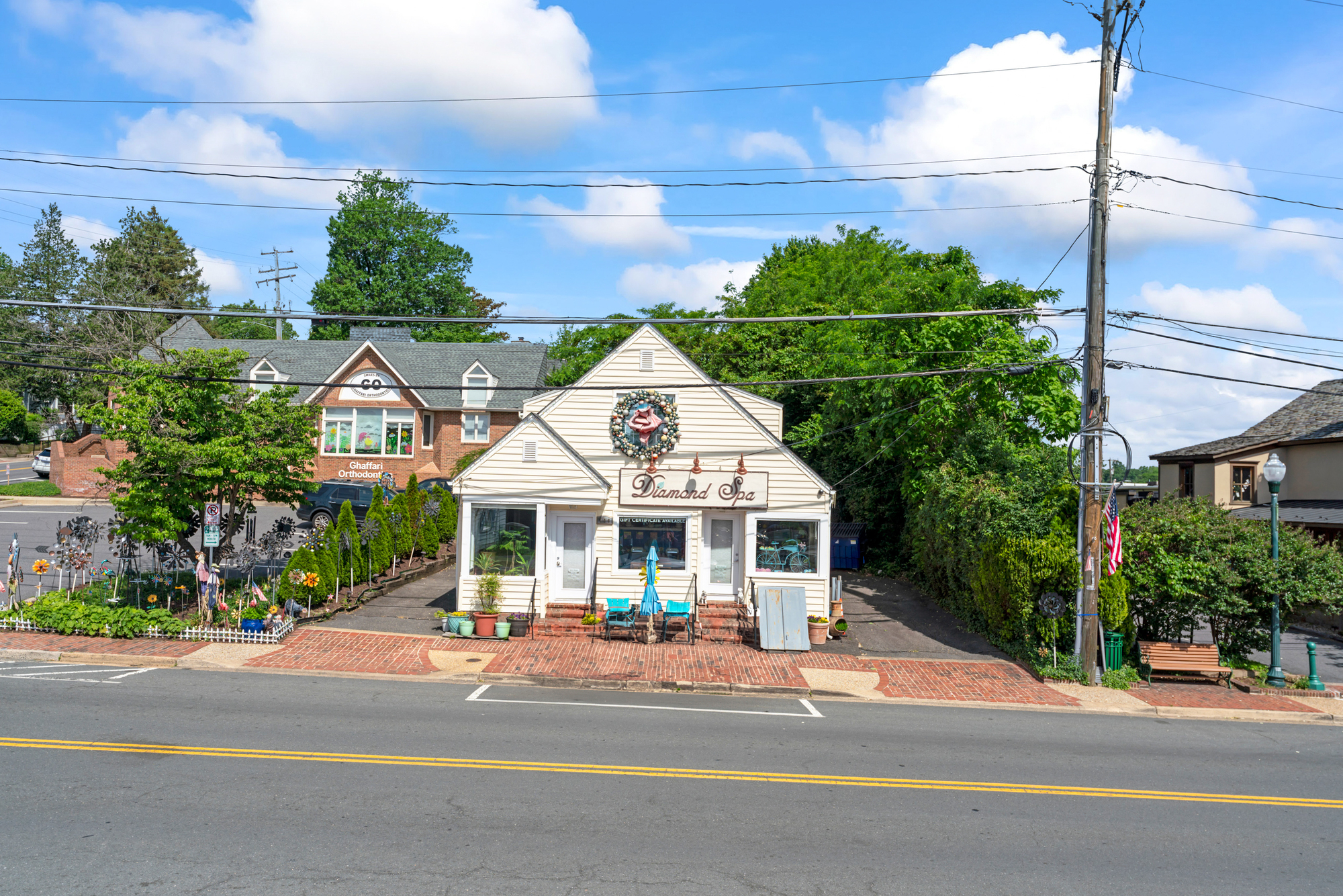 108 Church NE St, Vienna, VA 22180-4502