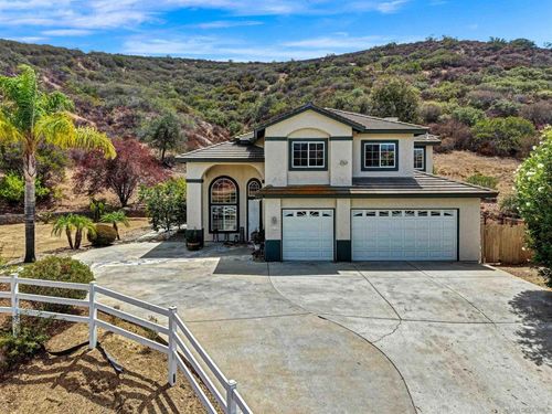 22655 Tombill Rd, Ramona, CA, 92065-4439 | Card Image