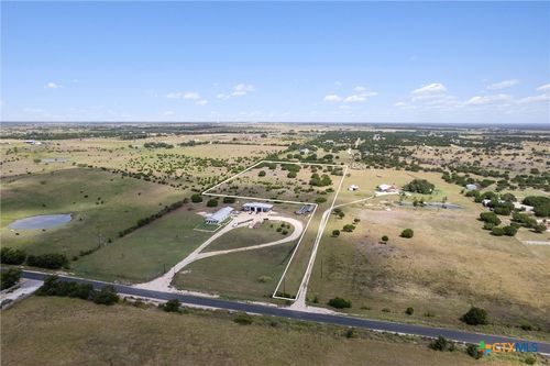 1400 County Road 221, Florence, TX, 76527-4928 | Card Image