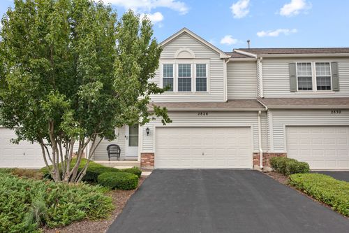 2826 Peachtree Cir, Aurora, IL, 60502-4490 | Card Image