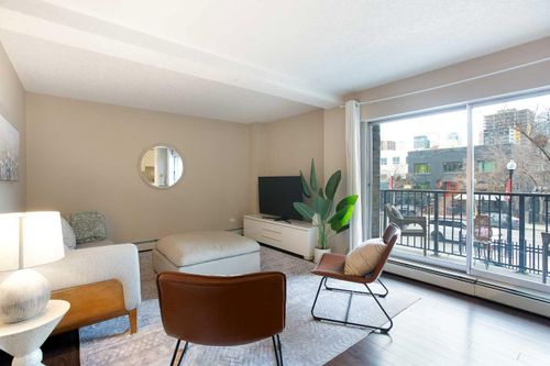 2-515 17 Ave Sw, Calgary, AB, T2S0A9 | Card Image