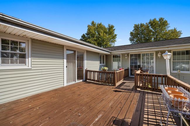107 E Hickory St, House other with 2 bedrooms, 1 bathrooms and 2 parking in Chatsworth IL | Image 4