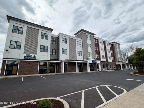 210-55 N Courtland St, East Stroudsburg, PA, 18301-2107 | Card Image
