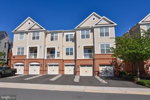 unit-108-23286 Southdown Manor Ter, ASHBURN, VA, 20148-8170 | Card Image