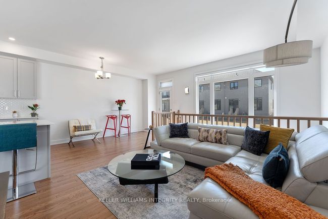 81 Heirloom St, House attached with 3 bedrooms, 3 bathrooms and 2 parking in Manotick ON | Image 18