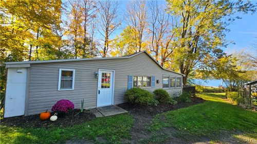 425 Indian Cove, Moravia, NY, 13118 | Card Image