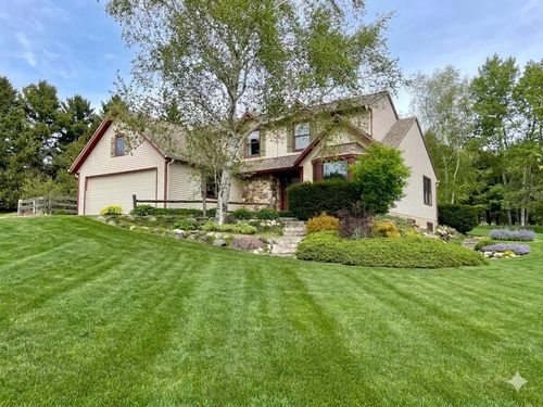 W297S3240 Boettcher Road, Genesee, WI, 53189 | Card Image
