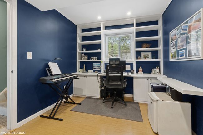 181 Campbell Dr, House other with 3 bedrooms, 2 bathrooms and 1 parking in Bolingbrook IL | Image 13