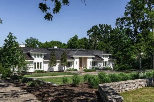 300 Sunnyside Dr, Nashville, TN, 37205-3410 | Card Image