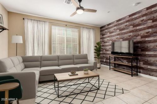 1053-240 W Juniper Ave, Gilbert, AZ, 85233-3911 | Card Image