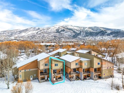 833 Weiss Cir, Steamboat Springs, CO, 80487-9824 | Card Image