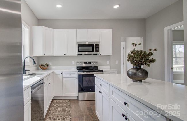 147 Northbend Dr, House other with 4 bedrooms, 4 bathrooms and null parking in Asheville NC | Image 6