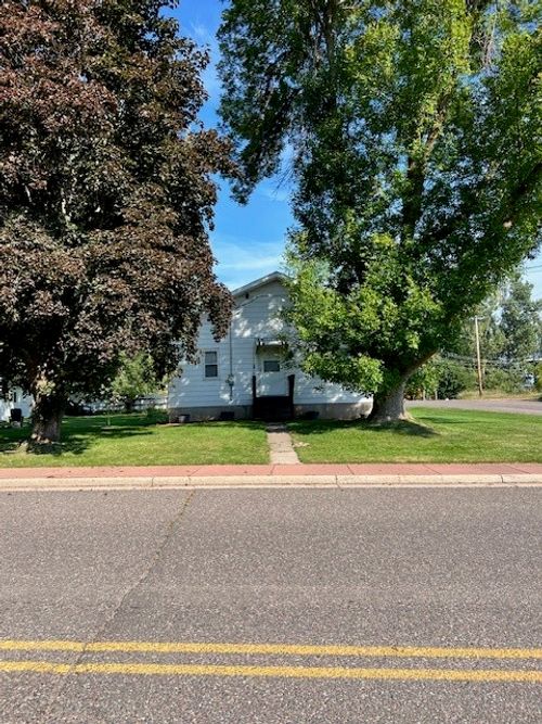 420 Maple St S, Turtle Lake, WI, 54889-8026 | Card Image