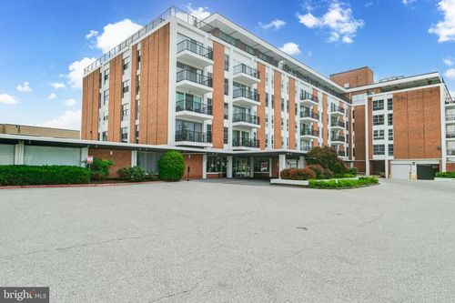 apt-502-3601 Clarks Ln, BALTIMORE, MD, 21215-2728 | Card Image