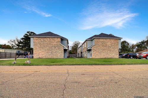 678 Gloria Dr, Baton Rouge, LA, 70819-3461 | Card Image