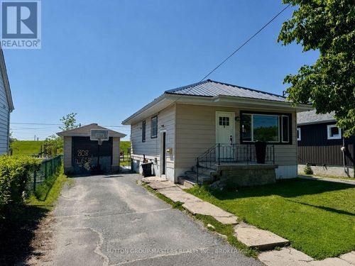 808 Victoria St, Kingston, ON, K7K4T3 | Card Image