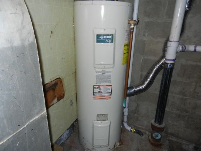 Electric hot water heater | Image 24