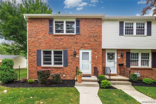 52 Wimbledon Ln, West Seneca, NY, 14224-1959 | Card Image