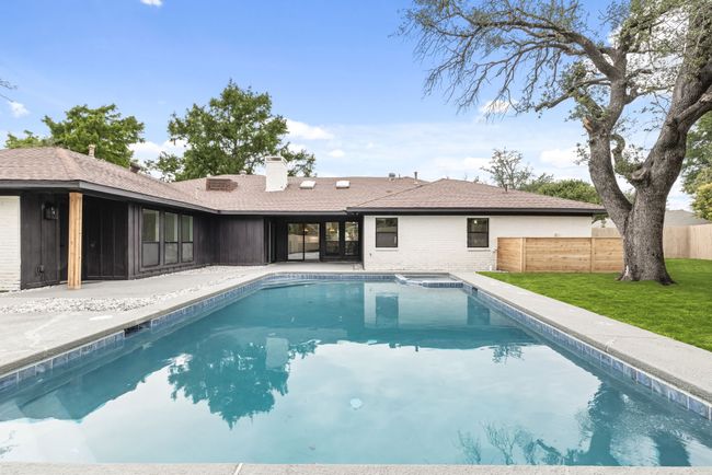 16918 Hunters Point Dr, House other with 4 bedrooms, 3 bathrooms and null parking in Dallas TX | Image 39