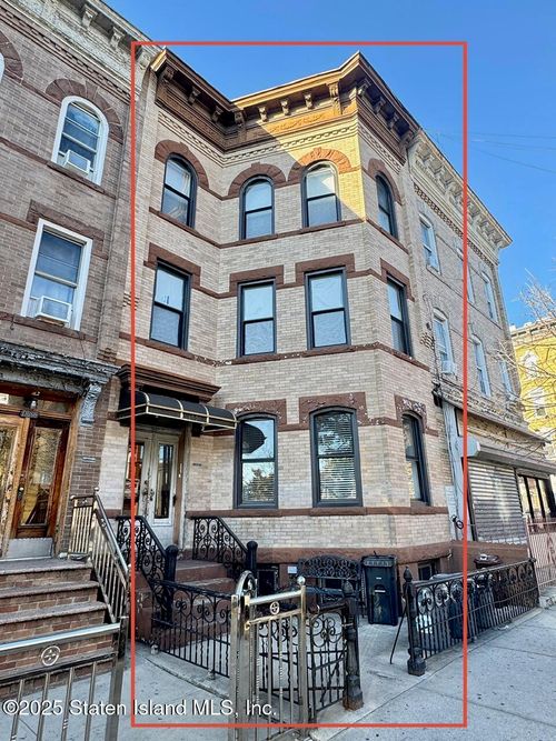 1691 Linden St, Ridgewood, NY, 11385-2143 | Card Image