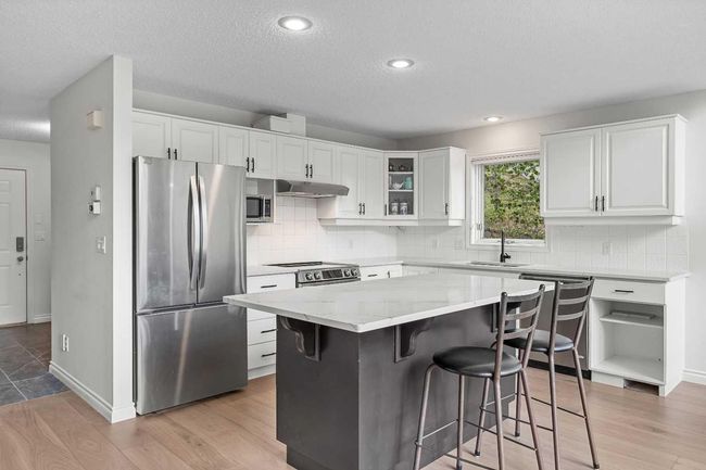 5 - 2 Aspen Glen, Home with 4 bedrooms, 4 bathrooms and 5 parking in Canmore AB | Image 9