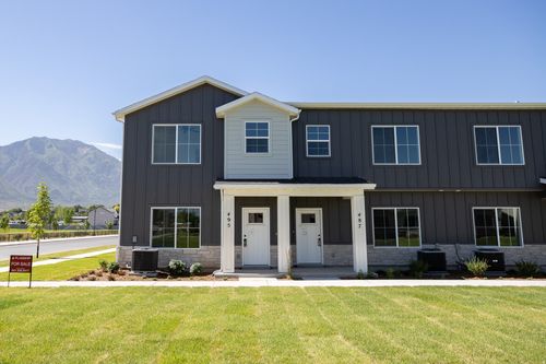 46-487 E 590 N, Salem, UT, 84653-4910 | Card Image