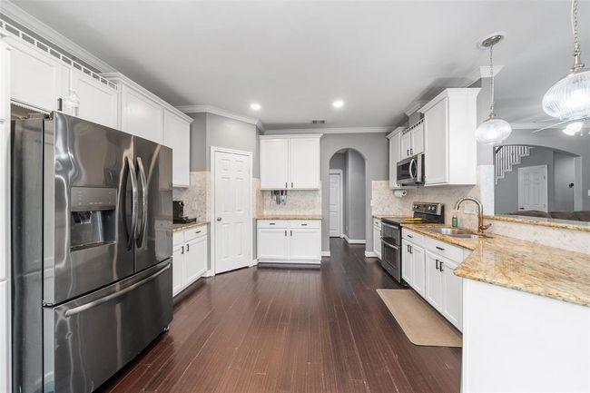 718 S Diamondhead Blvd, House other with 5 bedrooms, 4 bathrooms and null parking in Crosby TX | Image 18